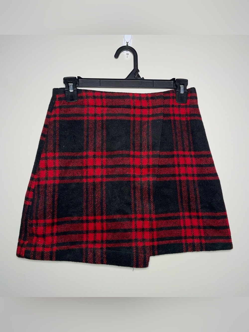 Fashion Nova S Wool Blend Red Black Plaid Back Zip Wrap Skirt Fall Preppy